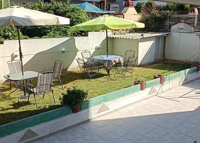 Despoina With Garden Apartament Nea Michaniona