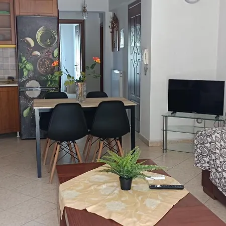 Despoina With Garden Appartement *
