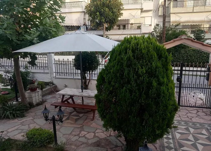 Despoina With Garden Appartamento *